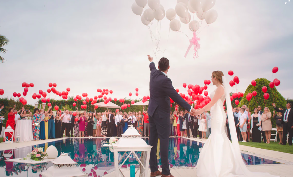 結婚式プロフィールムービー 動画編集素人は自分で作るな 後悔しないために知っておくこと